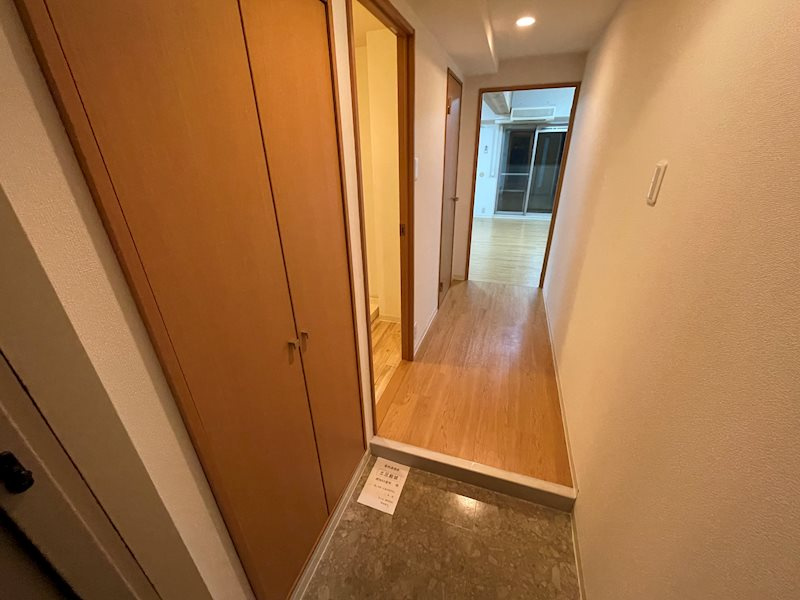 AFICION堀川（アフィシオン堀川）の玄関|玄関から