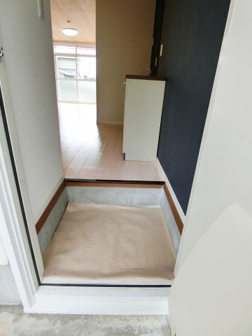SKコーポの玄関