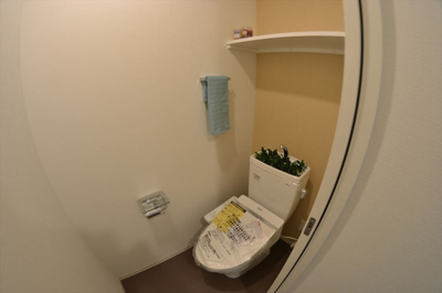 【トイレ】 | REIOS谷町 | ゆったりとした空間のトイレです