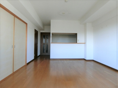 【居間・リビング】 | アーサー久留米エクシオⅡ | ゆったりとしたリビングです