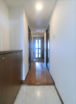 【玄関】 | アーサー久留米エクシオⅡ | シンプルで使いやすい玄関です