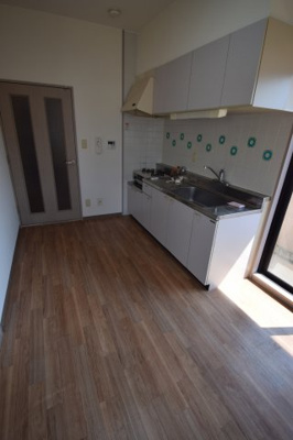 【居間・リビング】 | グランディール湊川 | おしゃれな居間です