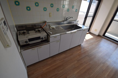 【キッチン】 | グランディール湊川 | 使いやすいキッチンです