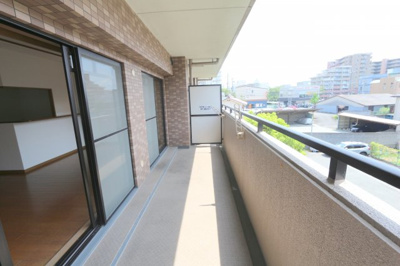 【バルコニー】 | ライオンズマンション豊中夕日丘