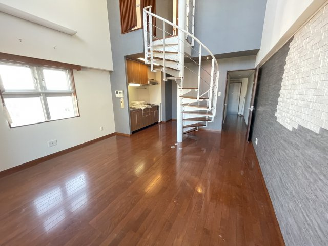 アルテサウスタワーの居間・リビング