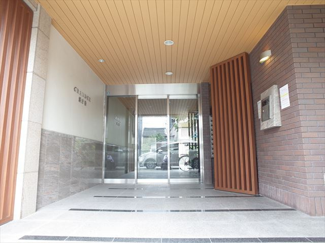 【エントランス】 | グランディ県庁前