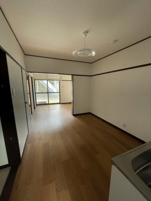 【居間・リビング】 | オレンジハウス