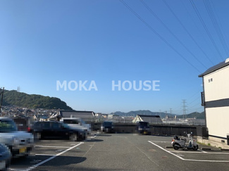 【駐車場】 | 駐車場に車を止められます