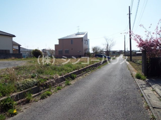【前面道路含む現地写真】