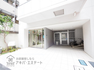 【エントランス】