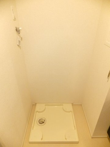 グラース・ベル・ウッドのその他|洗濯機置き場