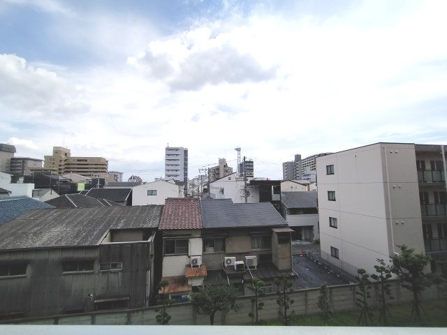 今福西コーポの展望|前棟がないので、見晴らし良好です。