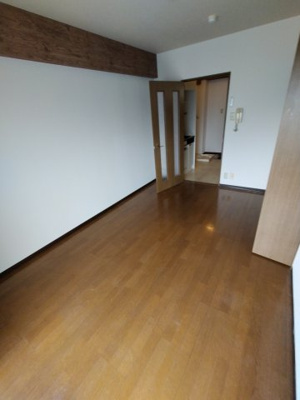 【居間・リビング】 | EAST RESIDENCE NAGATA