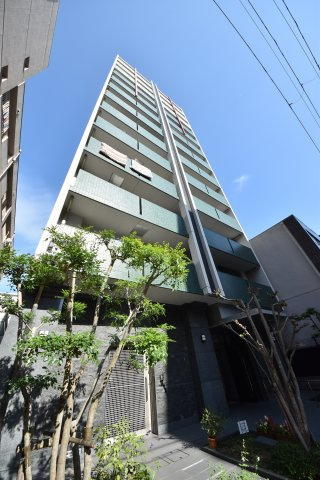 クリスタルグランツ北堀江の外観