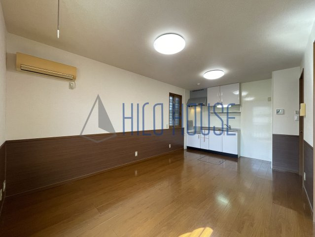 オーククレストⅥの居間・リビング