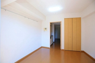 【洋室】 | スカイコート新宿落合南長崎駅前