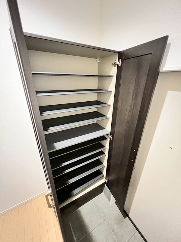 熊本市東区小山２丁目のアパートの収納