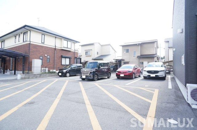 熊本市東区小山２丁目のアパートの駐車場