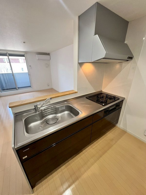 熊本市東区小山２丁目のアパートのキッチン