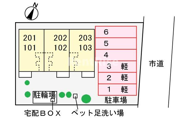 グラン　エレガントの駐車場