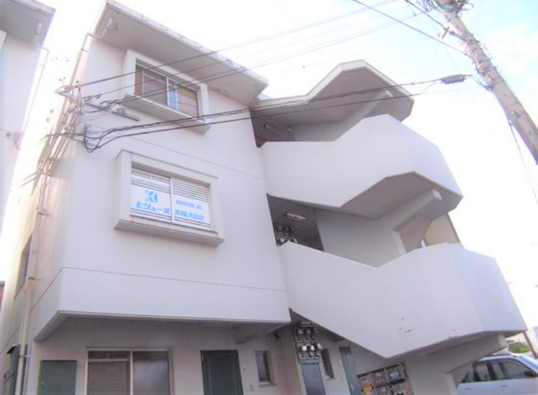 久留米市東櫛原町の賃貸マンションの外観|外はこのようになっています