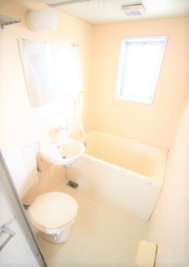 久留米市東櫛原町の賃貸マンションの浴室|日々の疲れを癒すお風呂付です