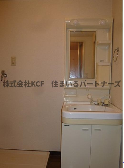 サンフォレストの洗面所|スペースが確保できる洗面所です