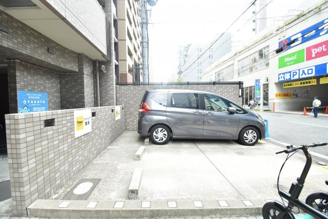 レジデア西本町