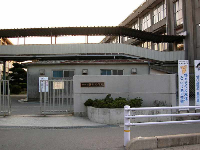 【その他】 | 宇部市大字小串土地 | 最寄りの小学校です。