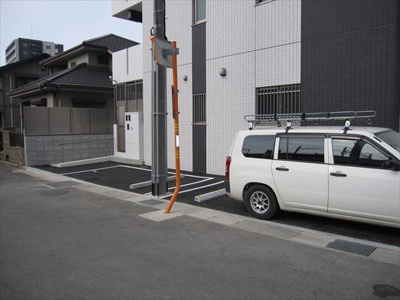 【駐車場】 | CONSERTOGYU | 駐車場があるので、車を買う予定の方も安心です