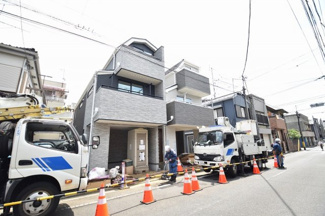 【外観】 | 徒歩圏に生活施設が集まった暮らしが便利な立地！