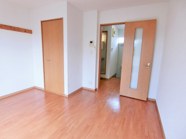 ファインバレー東金台方の居間・リビング