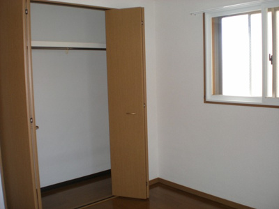 【収納】 | パレスこずかた橋 | 洋室５．８帖クローゼット