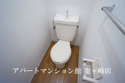 【トイレ】 | フローラルハイツ