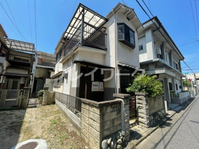 【前面道路含む現地写真】 | 春木駅まで歩２分・室内きれいにお使いです♪・岸和田市春木若松町 | 前面道路含む現地写真です