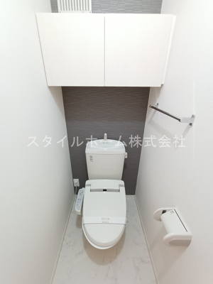 【トイレ】 | アゼリアＡ棟 | 別部屋写真です。