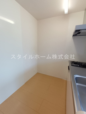 【キッチン】 | アゼリアＡ棟 | 別部屋写真です。