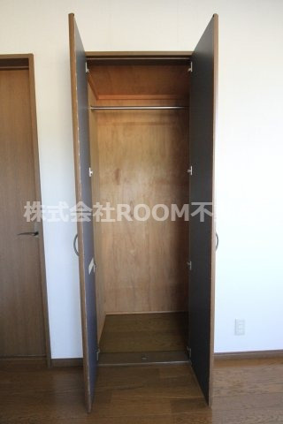 旭ヶ丘ハイツの収納|便利な収納スペースです