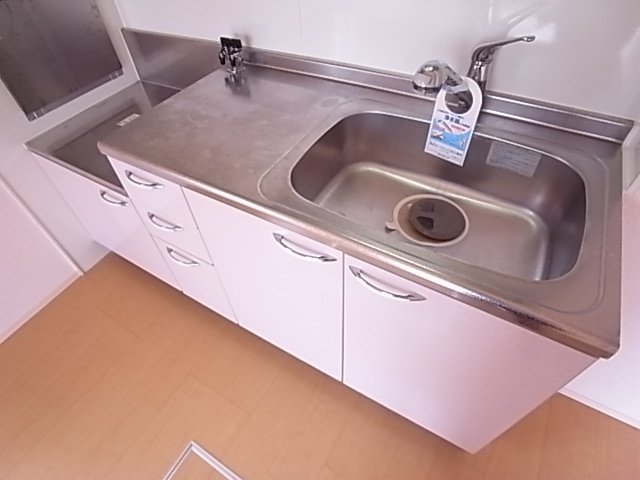 リュイール名谷のキッチン