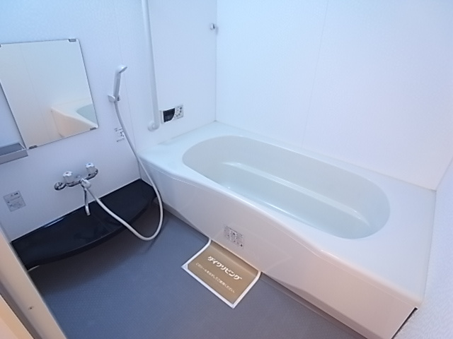 リュイール名谷の浴室