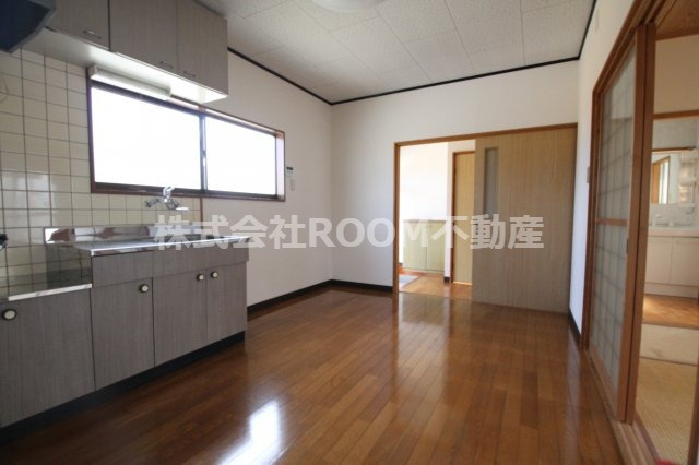 細木貸家(樺山4656)の居間・リビング|ゆったり過ごせる居間です