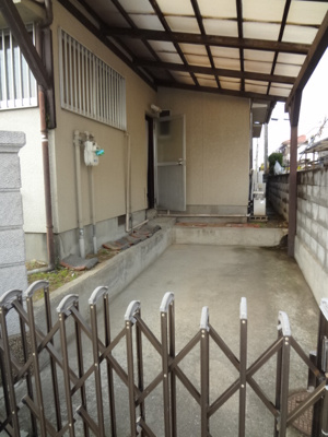 【駐車場】 | 三井邸　阪神団地 | 屋根付き駐車場！