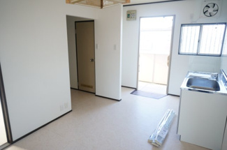 【居間・リビング】