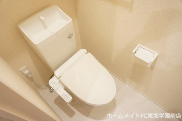 合志市須屋のアパートのトイレ