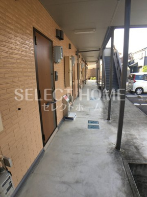 【エントランス】 | トレゾール咲 | ゆとりのあるエントランスです