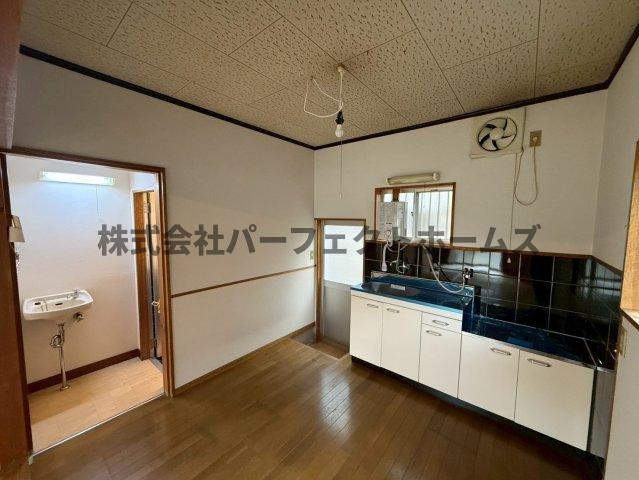 枚方市天之川町のテラスの居間・リビング|ゆったり過ごせる居間です