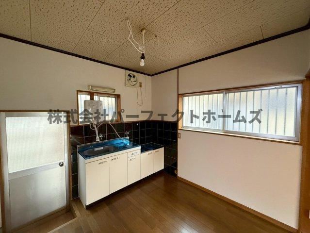 枚方市天之川町のテラスの居間・リビング|居間です