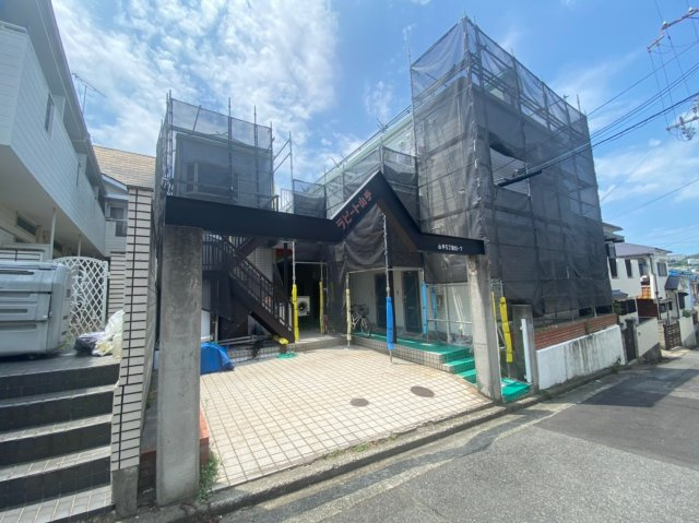 ラピート山手の外観