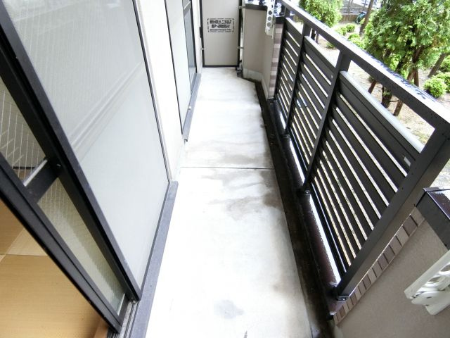 ＥｖｅｒＧｒｅｅｎ泉ヶ丘2号館のバルコニー