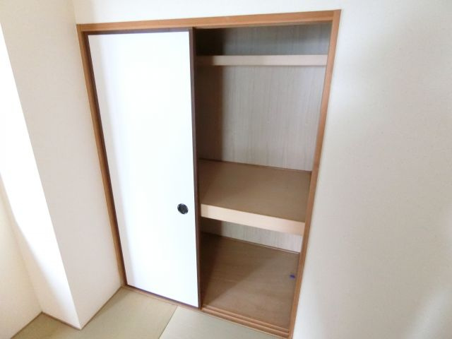 ＥｖｅｒＧｒｅｅｎ泉ヶ丘2号館の収納